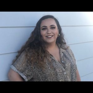 Meet your Posher, Tania